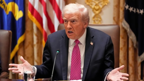 Trump anuncia repatriación de dos sobrevivientes tras ataque a submarino bombardeado