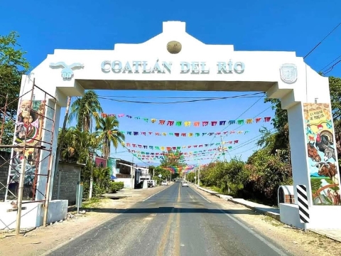 Agreden a dos hombres en Coatlán; uno falleció