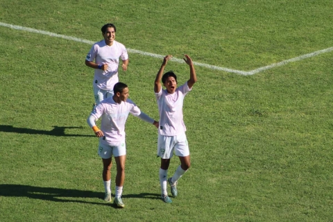 Alan Díaz “El Astro” cerró con doblete ante Querétaro. 