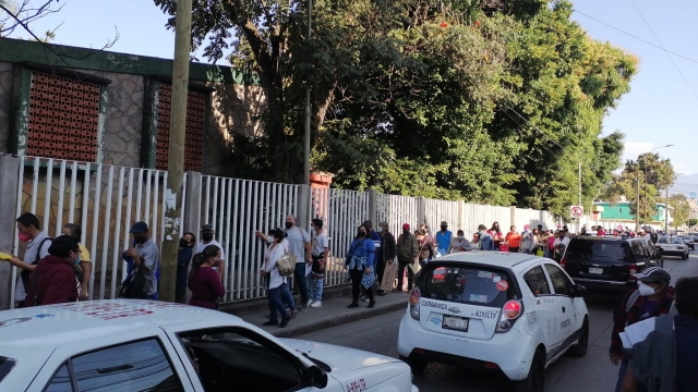 Segundo día de jornada de vacunación de refuerzo a población de 50 a 59 años en Jiutepec