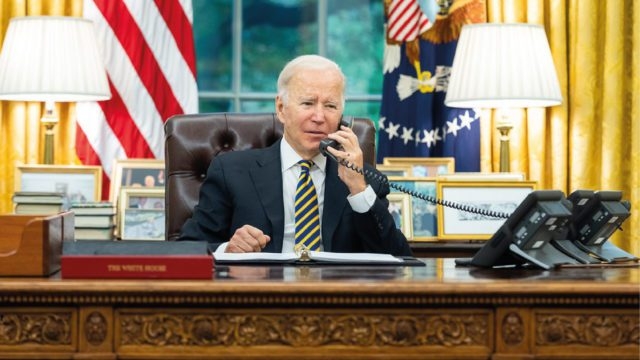 Siete de cada 10 estadounidenses no quieren que Biden busque renovar su mandato