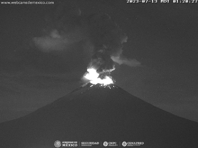 El Popocatépetl ha estado en actividad constante en meses recientes.