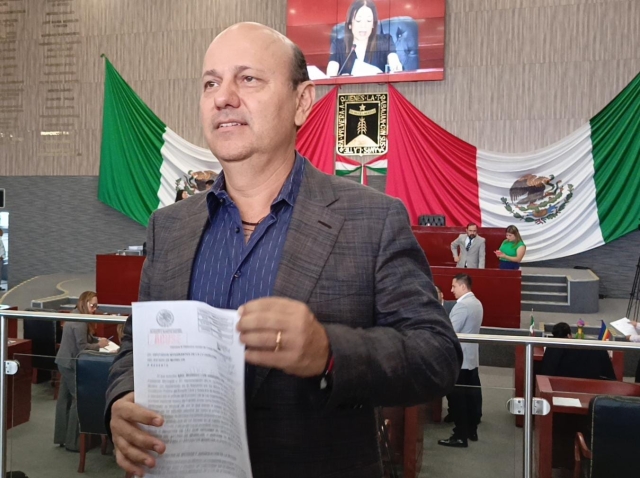 Acude edil de Cuautla al Congreso a promover propuesta de reforma al Código Penal, ante extorsiones