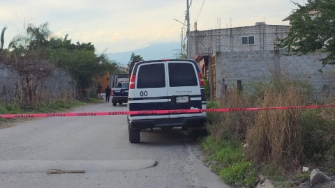 Una de las víctimas perdió la vida en el lugar del ataque.