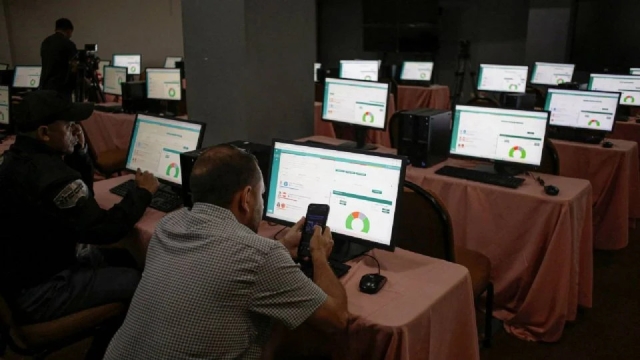 Honduras iniciará escrutinio especial de actas irregulares para definir ganador