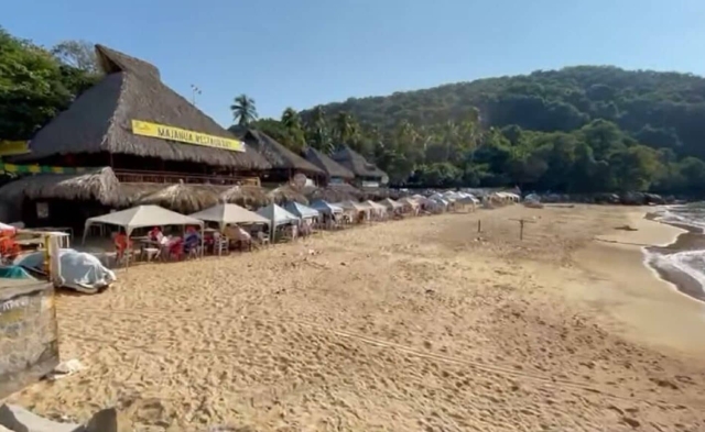 Balacera en playa Majahua, Acapulco.