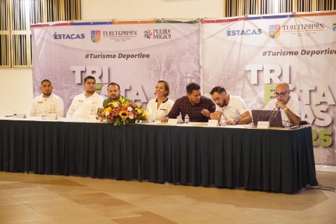 La competencia congrega a deportistas de todo el país y de otros países, por lo que se estima que va a generar una derrama económica importante en la región, se dijo en la conferencia.