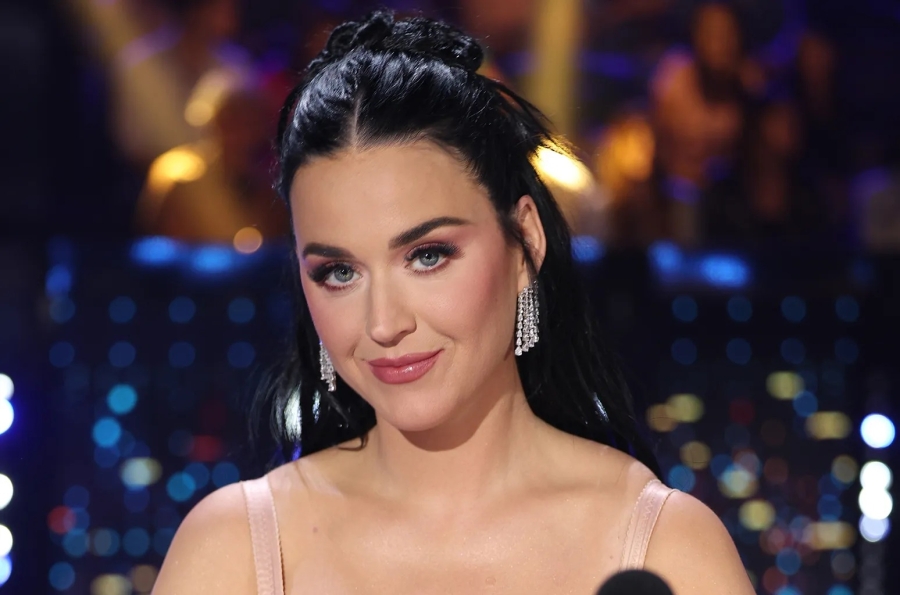 Katy Perry enfrenta acusaciones de acoso sexual