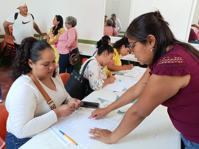 Personas de cualquier edad podrán estudiar la preparatoria abierta y un oficio a la vez en Tlaquiltenango.  