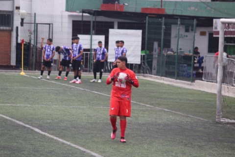 Jaime Orihuela Albarrán salió en plan grande al atajar dos penales.