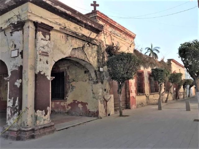 El portal forma parte del catálogo de edificios históricos del municipio.