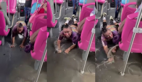 Payaso sorprende con acto cómico en camión inundado en Juárez, Nuevo León | VIDEO