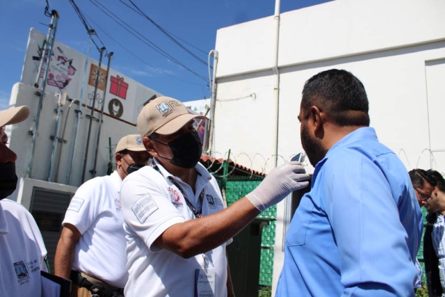 En la vía pública continuaron ayer los operativos de alcoholemia y toxicología a operadores del transporte público.  