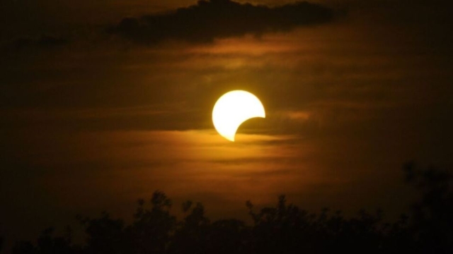Cuándo serán los eclipses lunares y solares del 2022