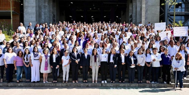 El anuncio se realizó durante la ceremonia conmemorativa por el día de la mujer.