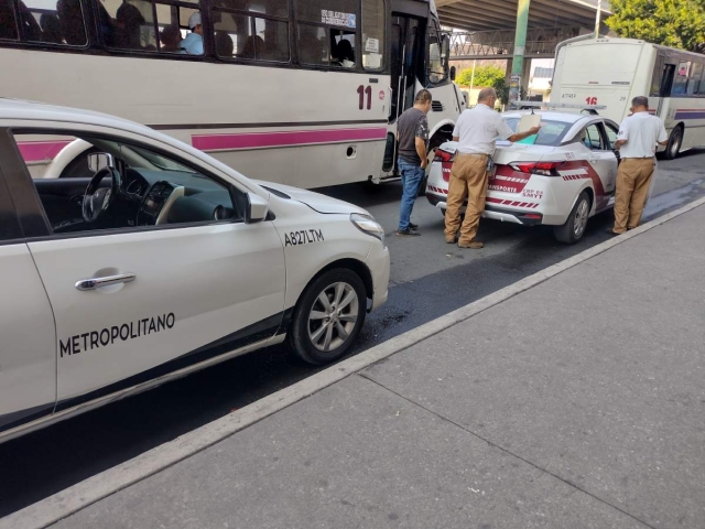 Hay alrededor de 27 mil taxistas en Morelos. 