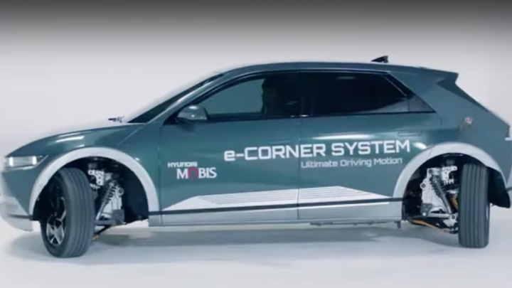 Hyundai e-Corner: sistema que permite moverse como un cangrejo