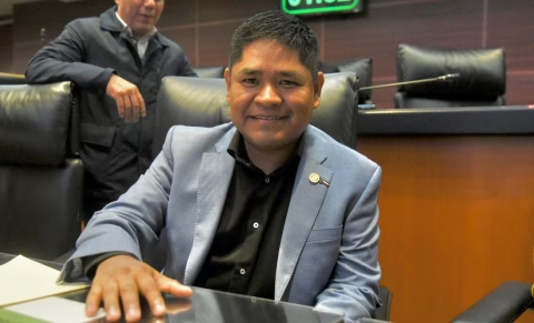 Erasmo Catarino rinde protesta como senador suplente del Partido Verde