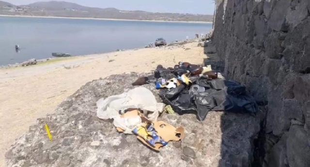 Como cada año, decenas de visitantes dejaron sus desechos sólidos en ambas lagunas.