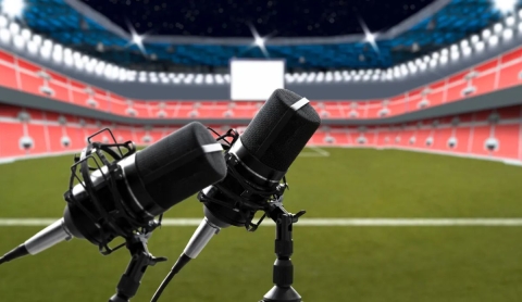 Celebra el día del periodista deportivo y descubre su impacto en el deporte