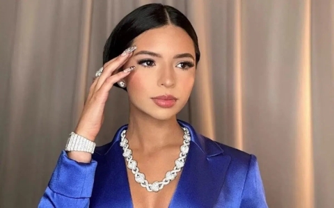 Nuevo look de Ángela Aguilar impacta a sus fans