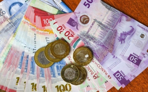 Diputados del PAN y MC proponen eliminar impuestos al aguinaldo