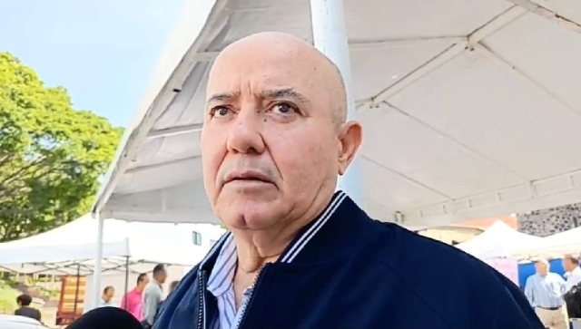 Arnoldo Heredia record&oacute; que el hecho de pagar un recibo de agua no da derecho a desperdiciar el recurso.