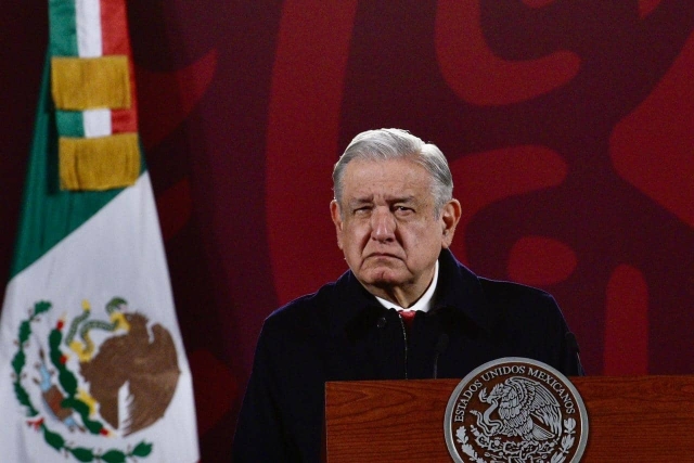 AMLO llama a universidades a regresar a clases.