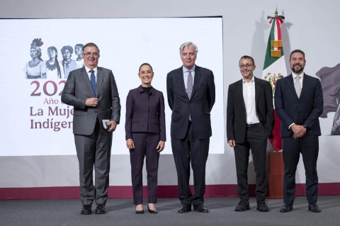 La presidenta Claudia Sheinbaum destacó que la inversión es importante para el país, ya que otorga capacidad para el procesamiento de datos relacionados con la inteligencia artificial.