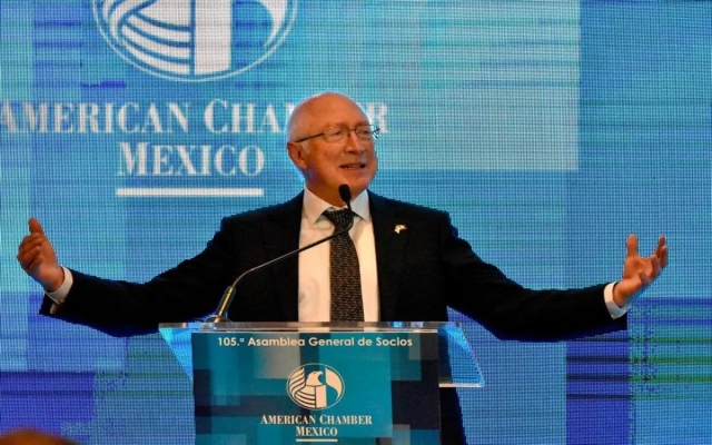 No sé a dónde vamos a llegar con la reforma eléctrica: Ken Salazar