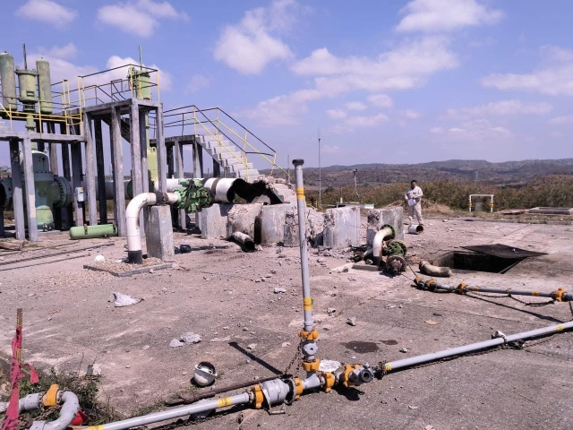 Explosi&oacute;n en ducto de Pemex en Oaxaca deja tres muertos y seis heridos