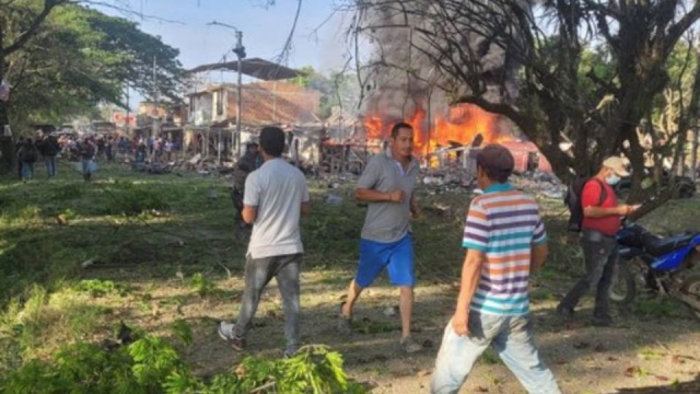 Atentado en estación de policía deja dos muertos en Colombia