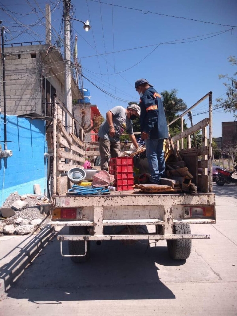 El nuevo encargado de la Dirección de Salud aseguró que ya comenzó la descacharrización en las colonias para disminuir los criaderos del mosquito transmisor del dengue.