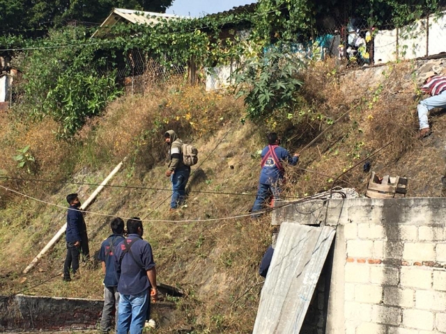 Realizan jornada de limpieza en el mercado ALM