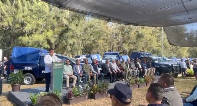 Entrega Gobierno de Morelos 43 patrullas y 21 motopatrullas para municipios, con inversi&oacute;n de 33 mdp