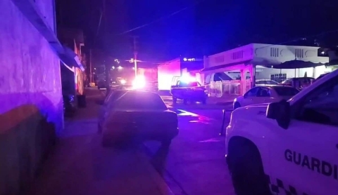 Tres personas fueron agredidas a tiros en Chamilpa