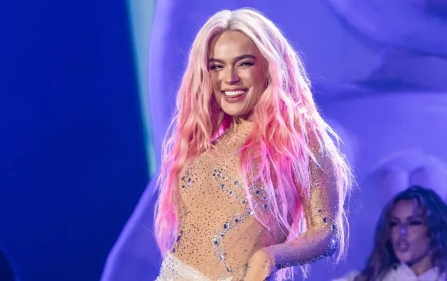 Karol G hace historia al recibir premio 'Mujer del Año’ en los Billboard