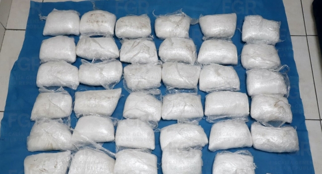 La droga estaba distribuida en 40 bolsas de pl&aacute;stico.