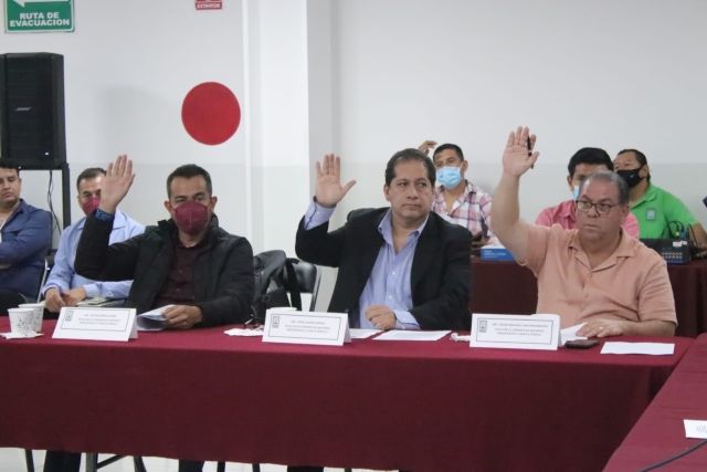 Aprueba Comisión de Hacienda dictámenes de leyes de ingresos de 33 municipios