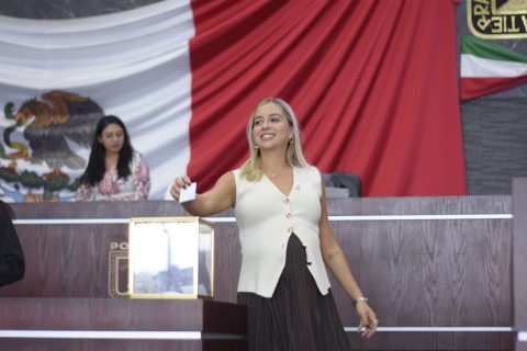 Avanza revisión de 36 leyes de ingresos de ayuntamientos para el ejercicio 2026, refiere diputada Andrea Gordillo