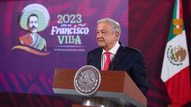 Compra de Iberdrola garantiza que no aumente precio de luz: AMLO