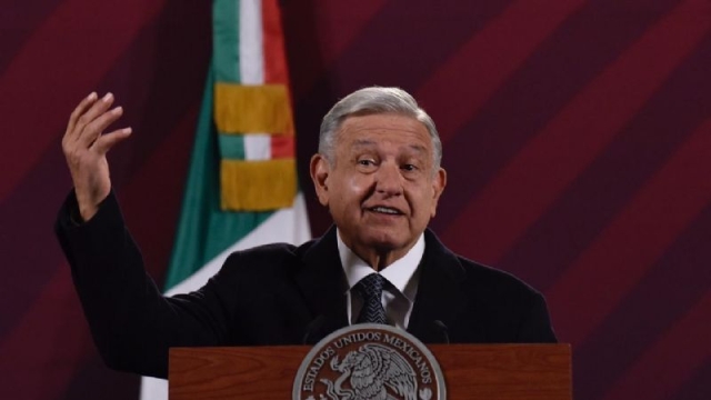 AMLO responde a Enrique Graue sobre tesis de Yasmín Esquivel: ‘puro choro mareador’