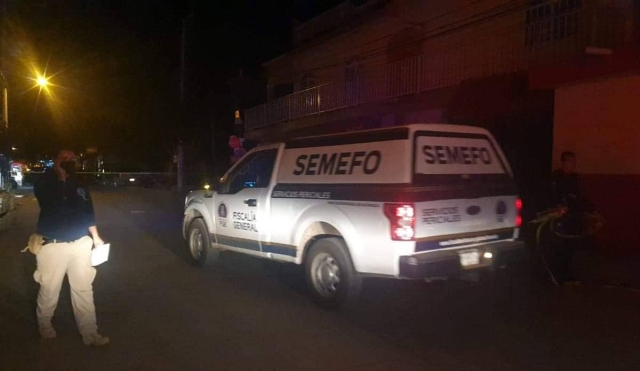 Cayó muerto en la calle Tulipán Africano