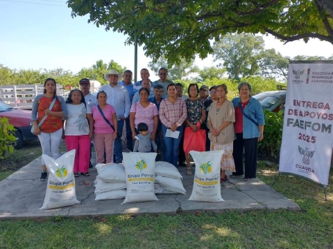 16 productores del municipio se beneficiaron con la entrega.