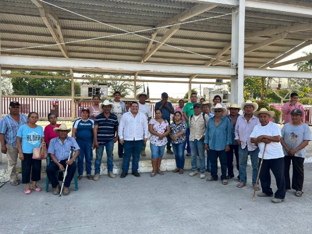 Aspectos de la reunión entre los productores y las autoridades de la Sedagro.