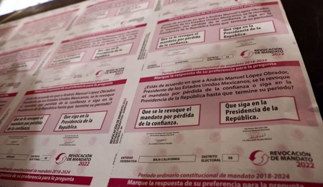 Inicia producción de papeletas para revocación de mandato