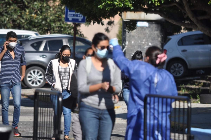 La Secretaría de Educación estatal gestiona los fondos para el pago por la obra de construcción del edificio principal de la UAEM. 