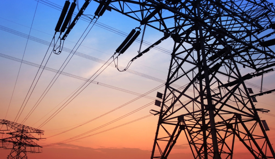 México enfrenta rezago tecnológico en su red eléctrica; piden avanzar hacia redes inteligentes