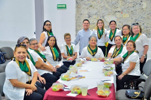 Las damas se integrarán a las actividades altruistas del DIF municipal.