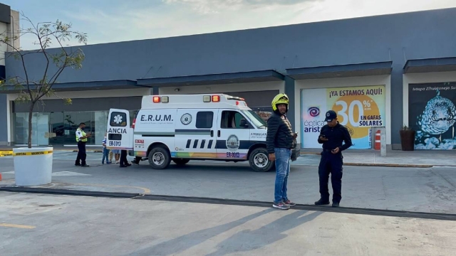 Elementos de todas las corporaciones llegaron a la plaza Fórum para prestar ayuda.